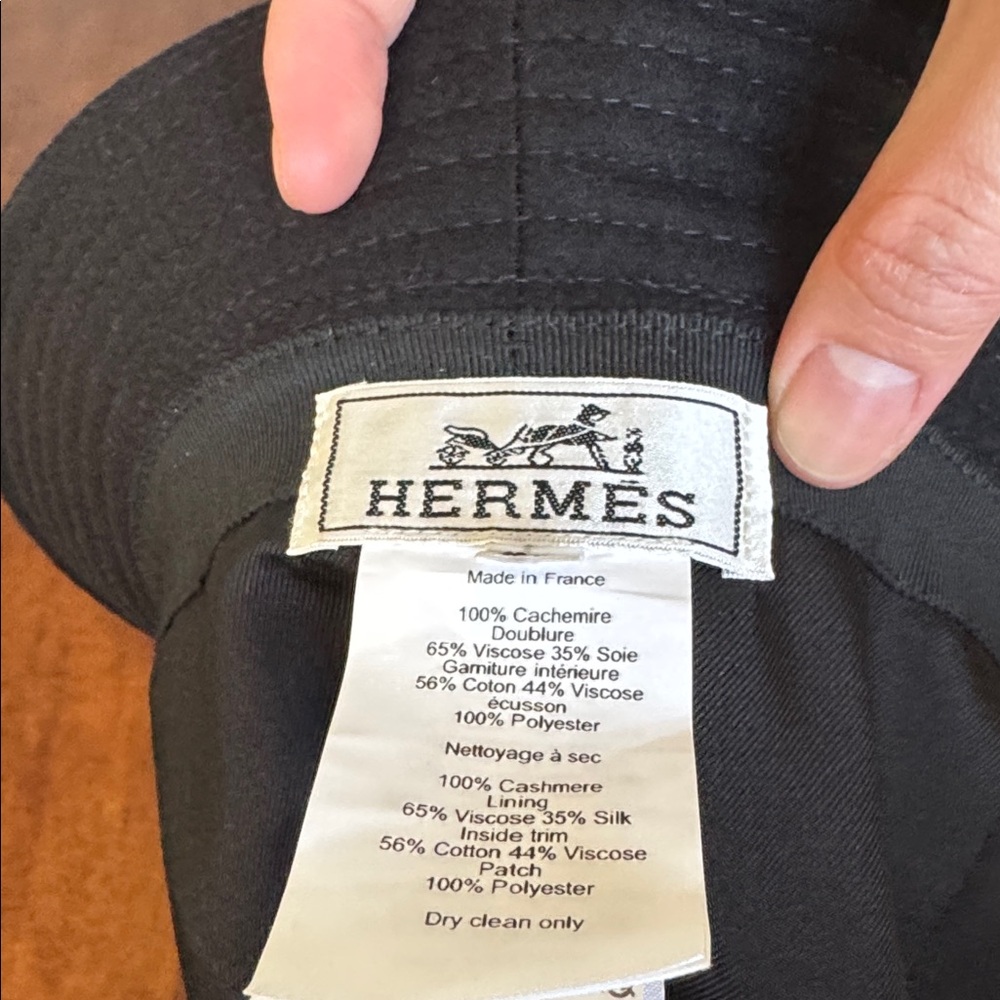 Hermès Toundra Calvi Cashmere Bucket Hat - Picture 4 of 6